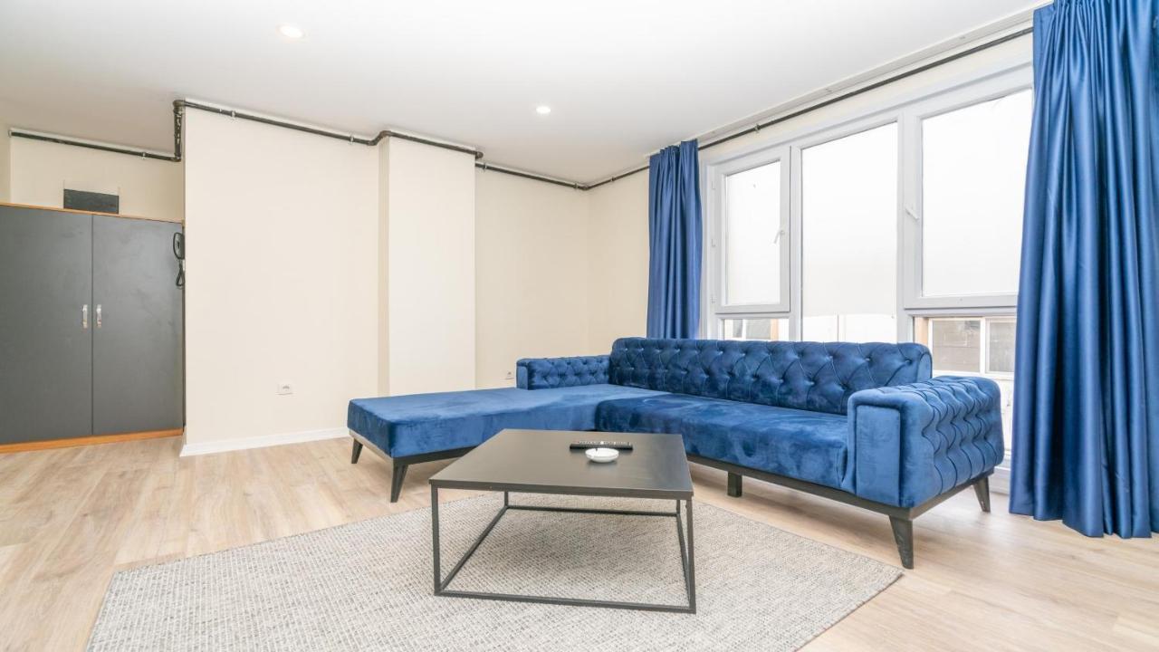 Hotel Guest Suites
