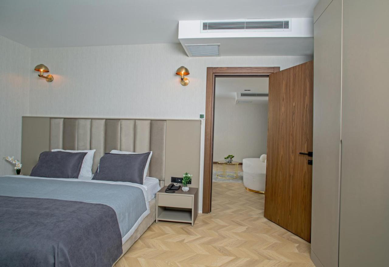 Moncher Istanbul