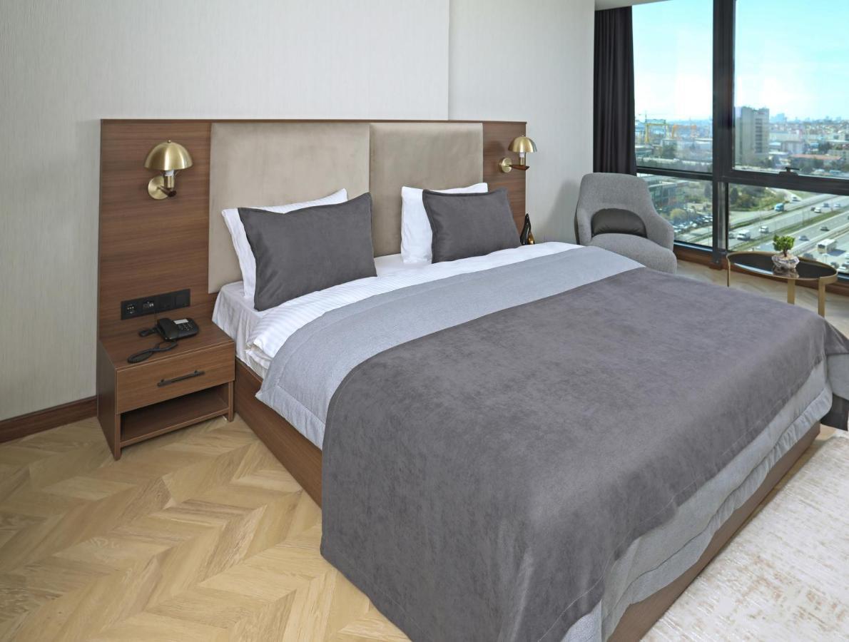 Moncher Hotel