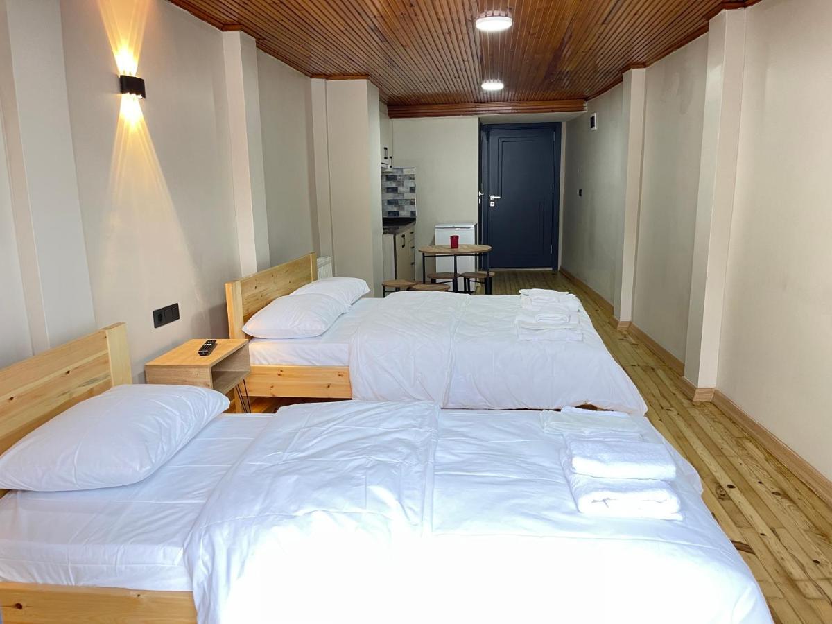 La Perato Hotel