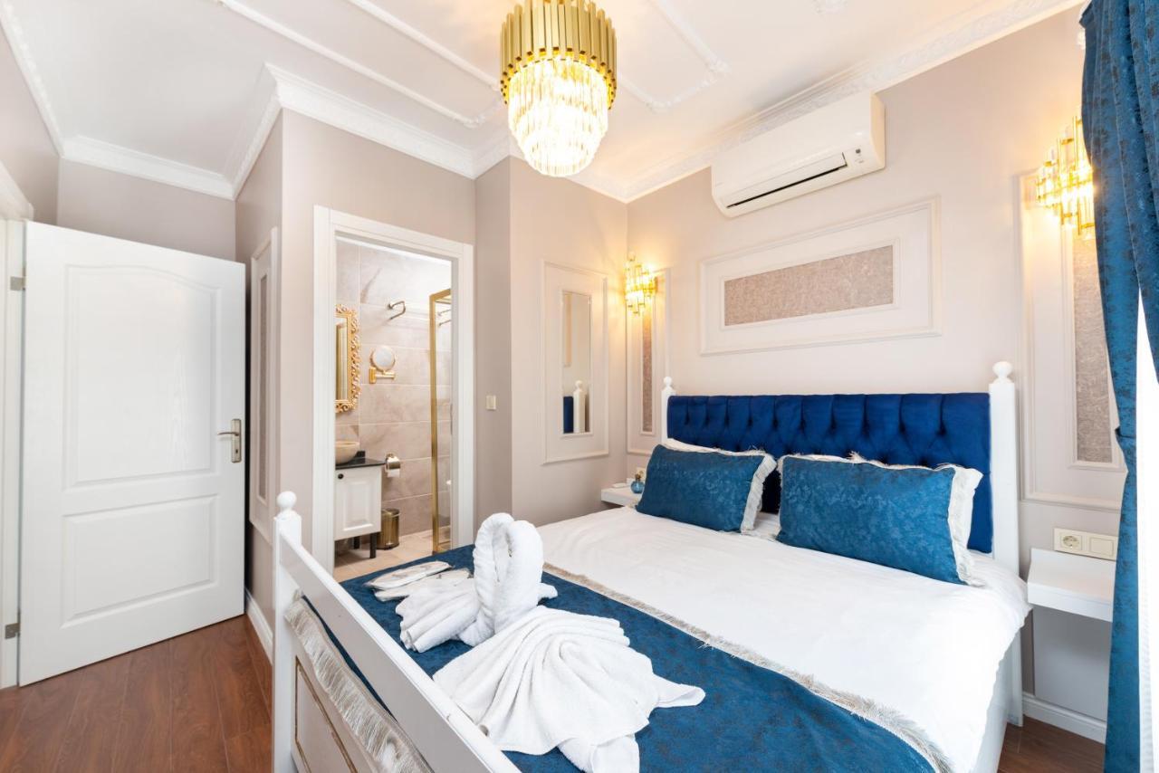Begonville Corner Hotel *