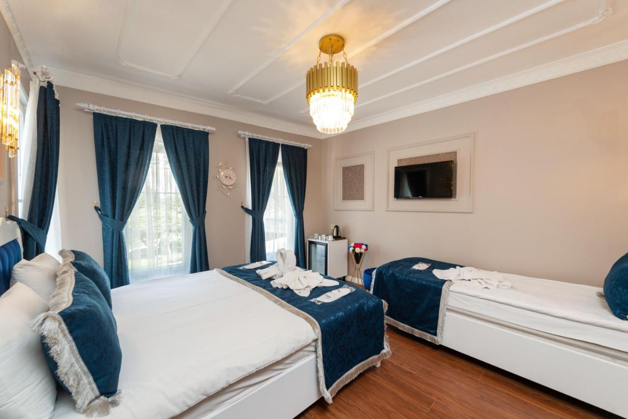 Begonville Corner * Istanbul