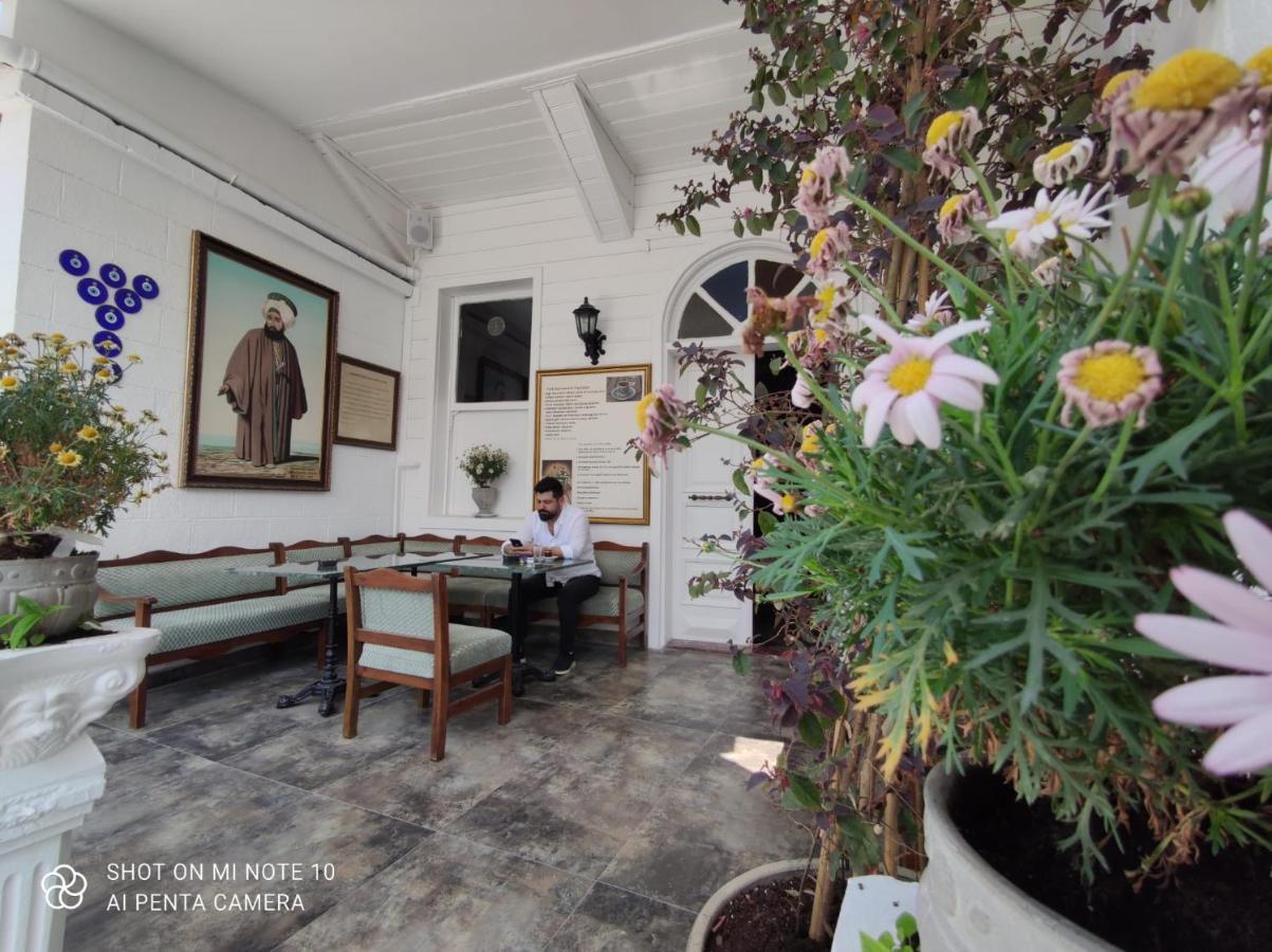 Solomon's Mansion Hotel