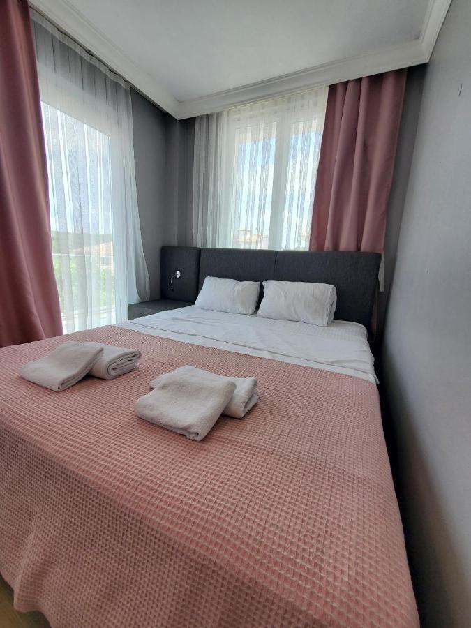 5 Mins To Airport Private Bed & Breakfast Istanbul
