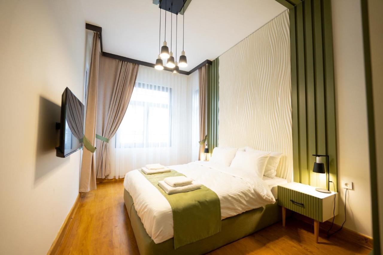 Monev Aparthotel *