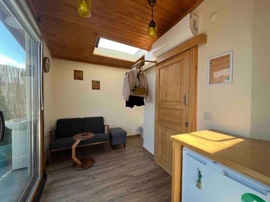 Waterfront Tiny House Bosphorus With Exceptional Terrace Apartment Istanbul
