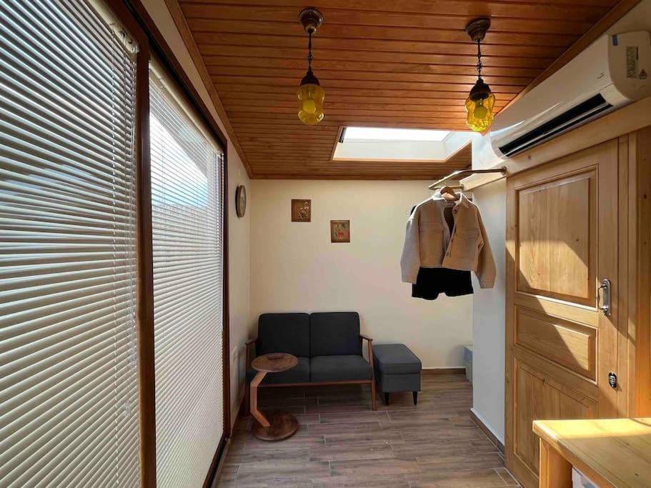 Apartment Waterfront Tiny House Bosphorus With Exceptional Terrace *