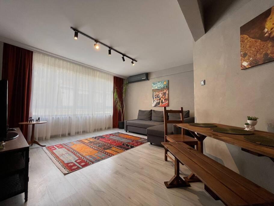 Apartment & Cosy Flat For 4 Person *