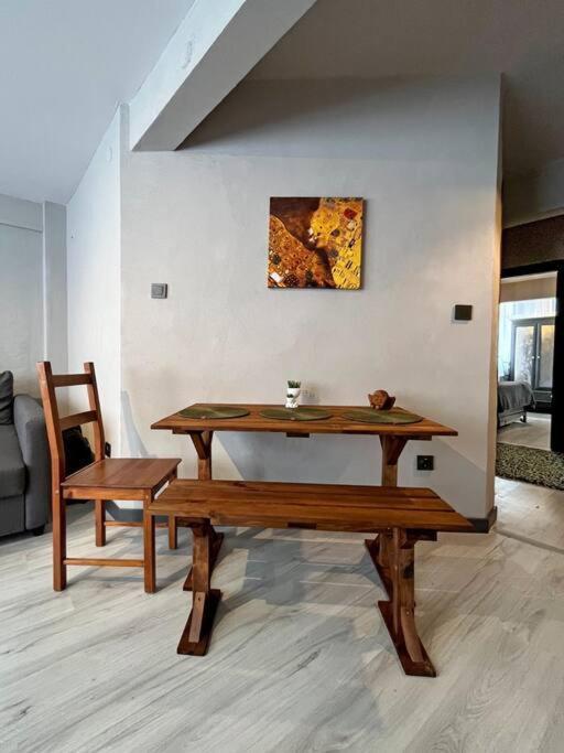 & Cosy Flat For 4 Person Apartment *