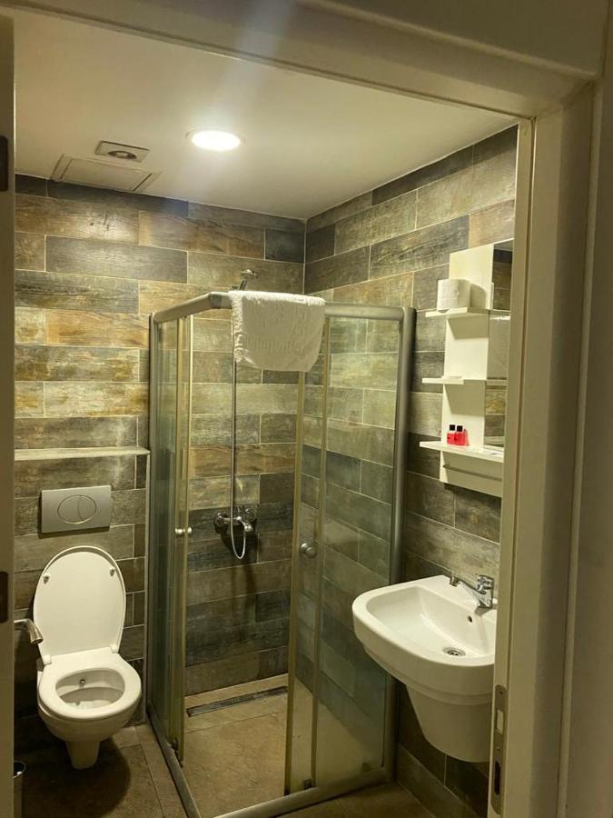 Adams Aparthotel *