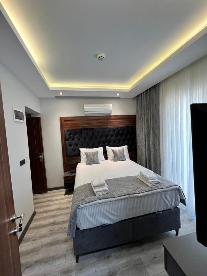 Golden Stone Otel