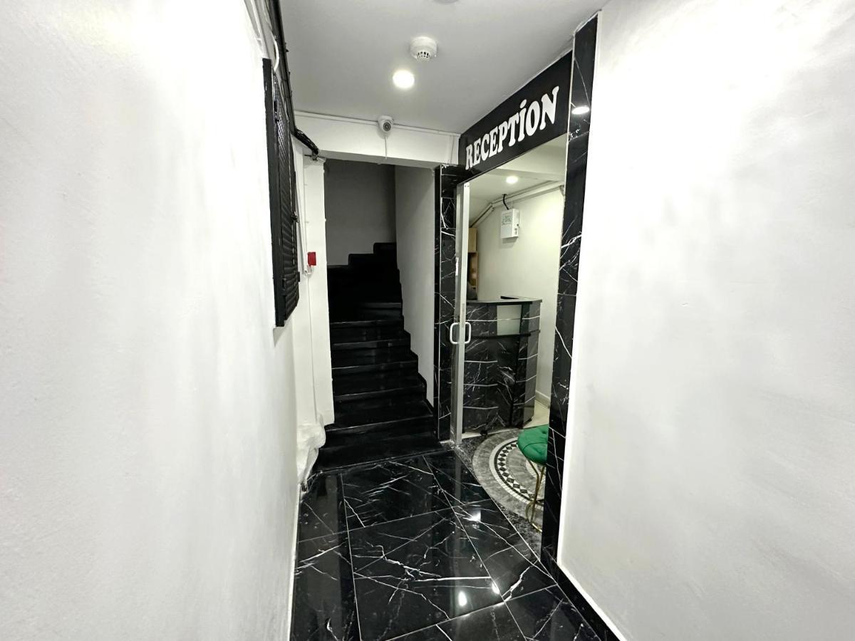Menesa 3*