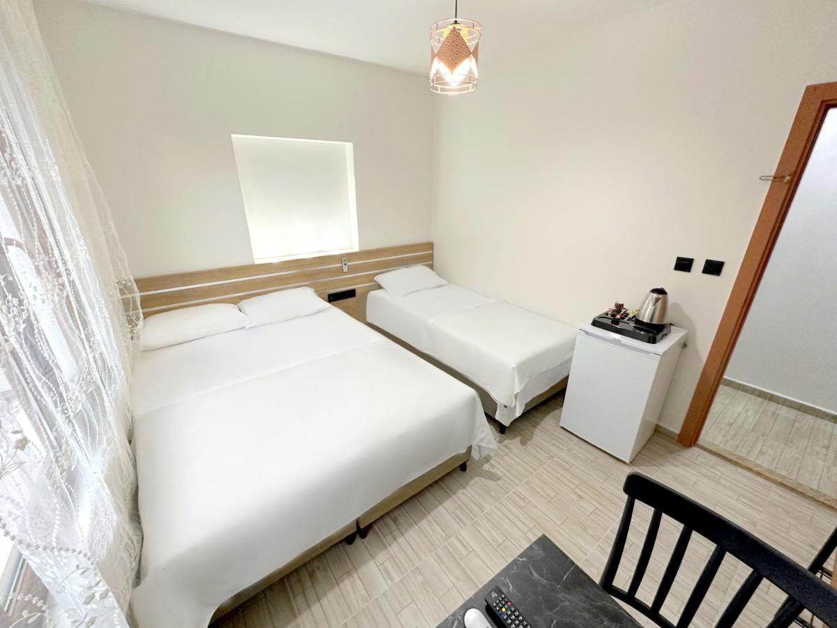 Hotel Menesa 3*
