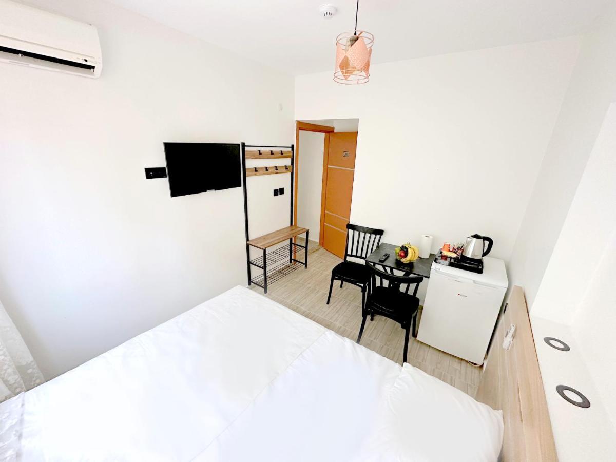 Hotel Menesa 3*