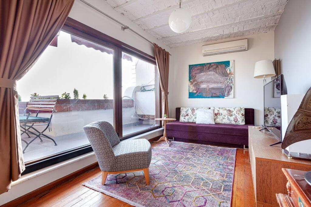 Magnificent View, In The Center Apartment Istanbul