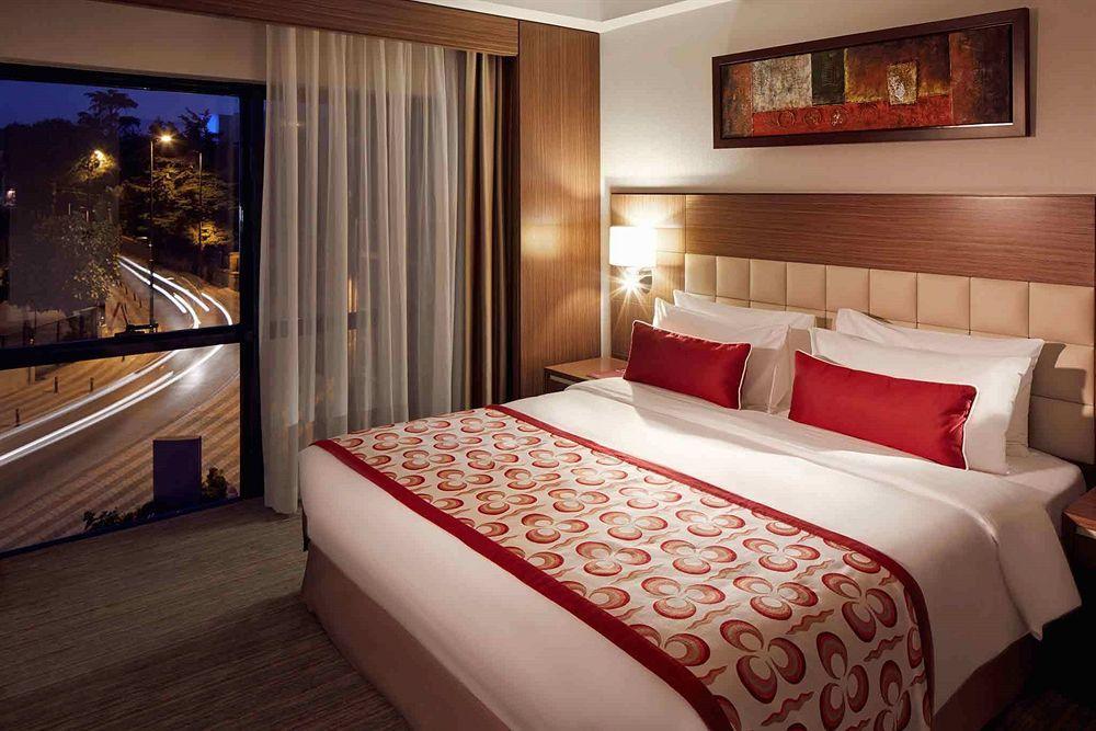Hotel Express Istanbul-altunizade By Ihg 3*