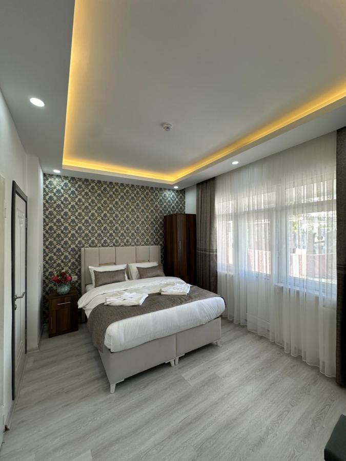 Pera * Istanbul