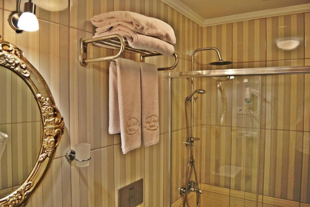 Otel Alyon - Taksim İstanbul