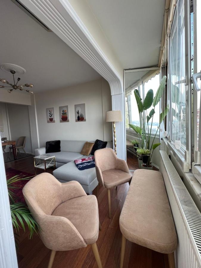 Amazing Bosphorus View, 2 Bedroom New Furnished In Center Apartment *