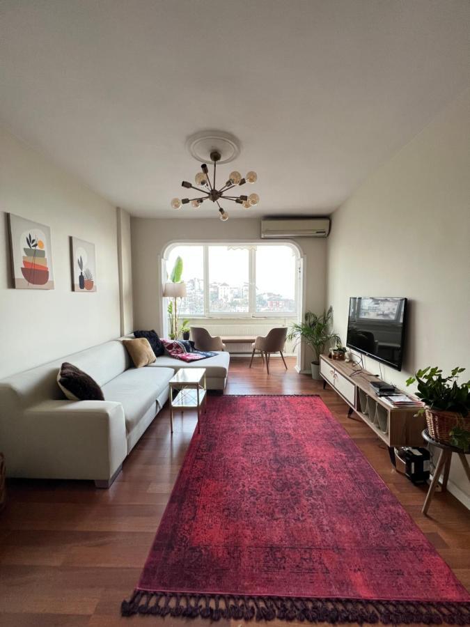 Amazing Bosphorus View, 2 Bedroom New Furnished In Center *