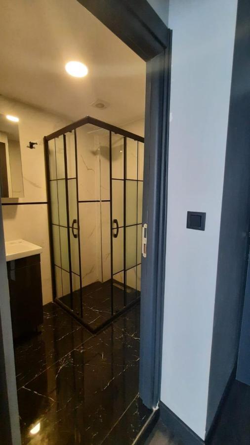 Door Otel