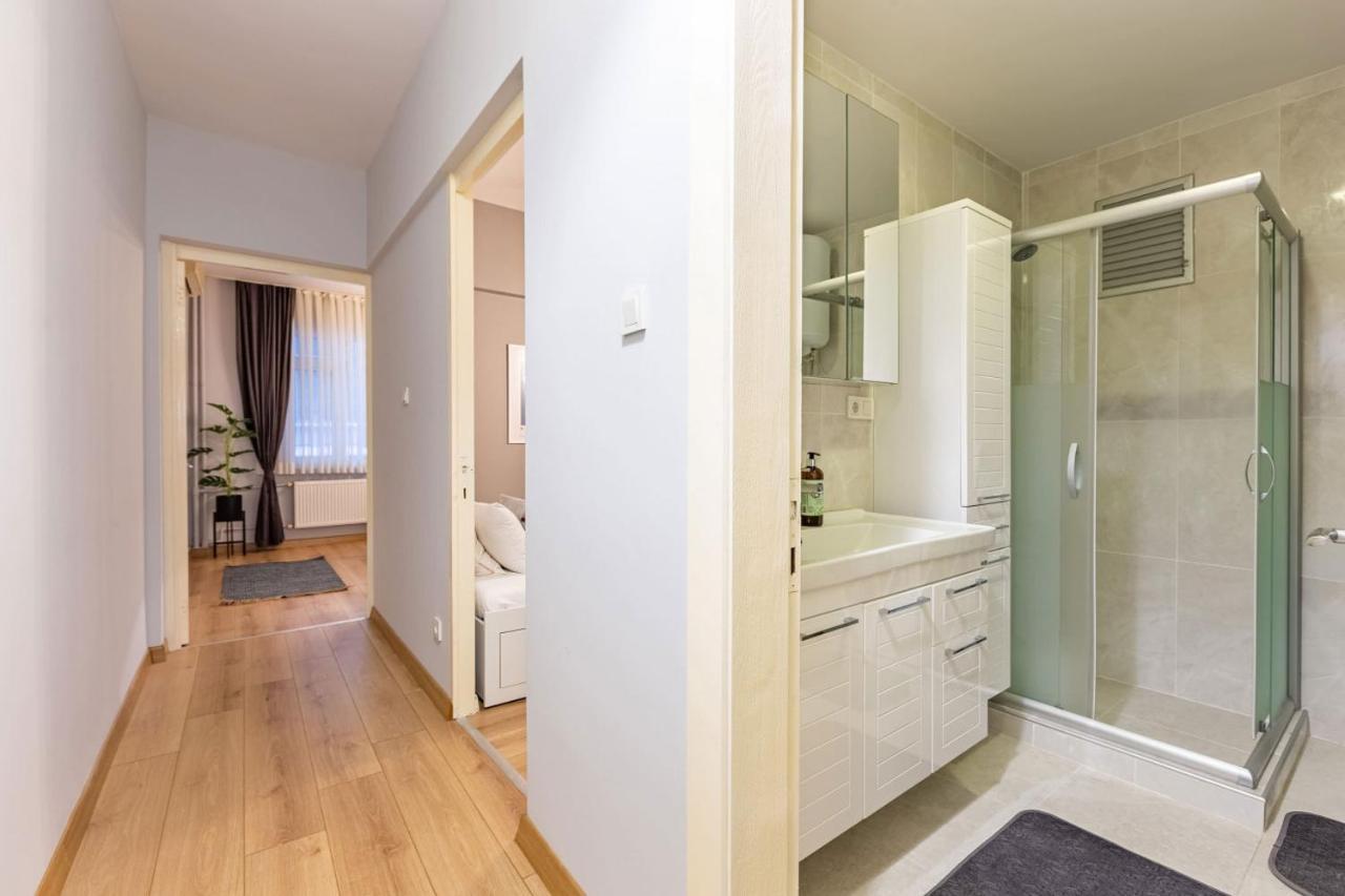 Apartment Central Flat Near Top Attractions In Nisantasi