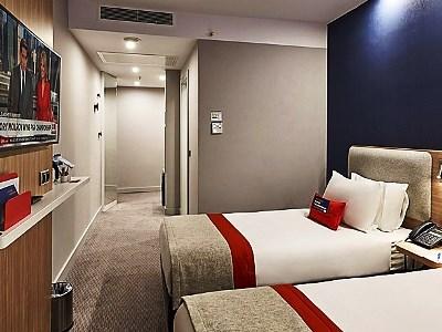 Hotel Express - - Atakoy Metro By Ihg