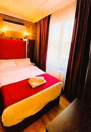 Kaya Royal - Old Town Hotel