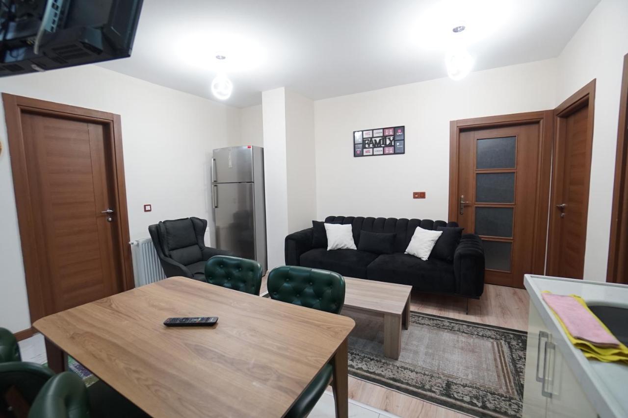 Apartment 3+1 House With Garden In The New Building Istanbul