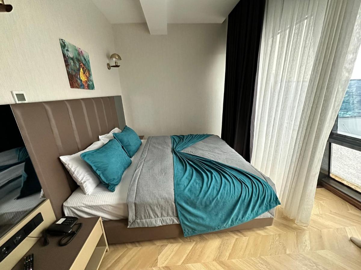 Cihangir & Suites *
