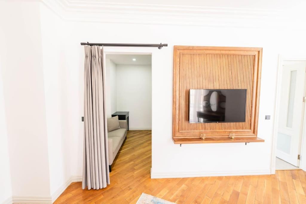 Amazing Flat In Beyoglu-taksim Apartment *