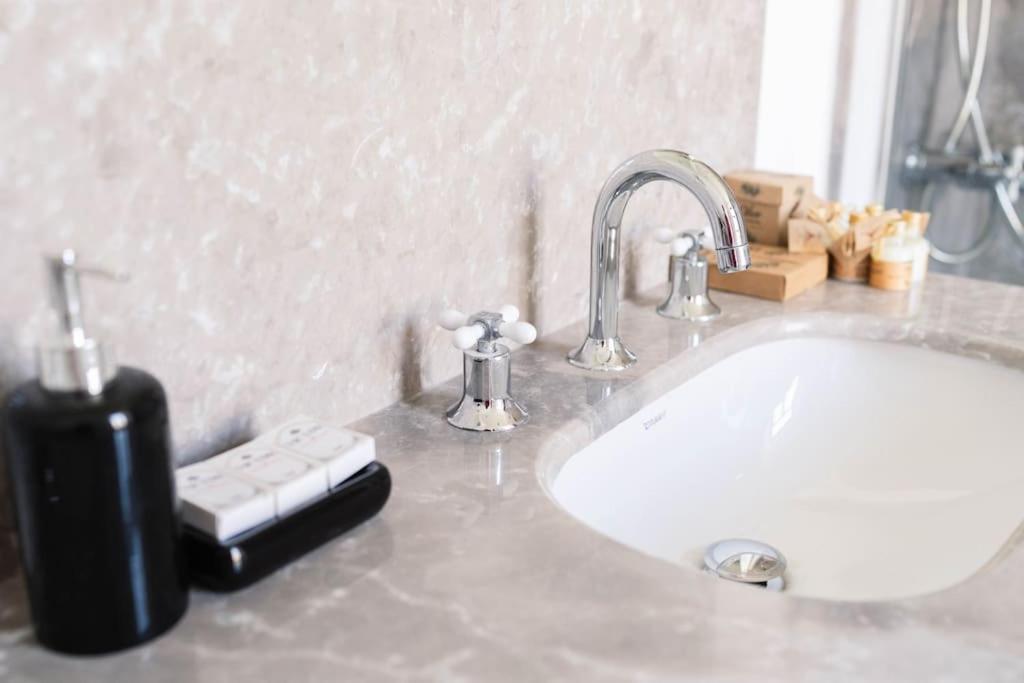Apartment Amazing Flat In Beyoglu-taksim