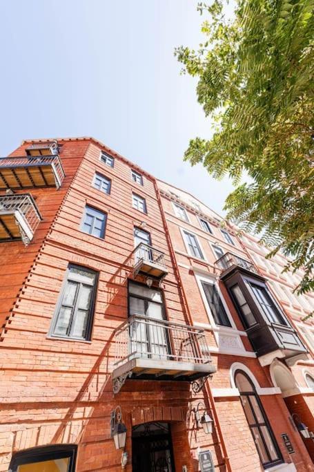 Amazing Flat In Beyoglu-taksim