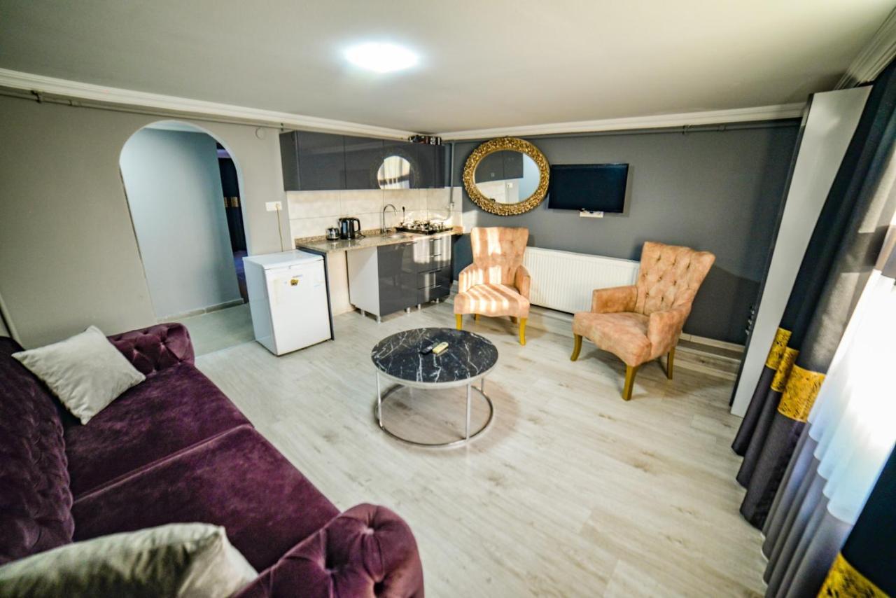 Bed & Breakfast Travel