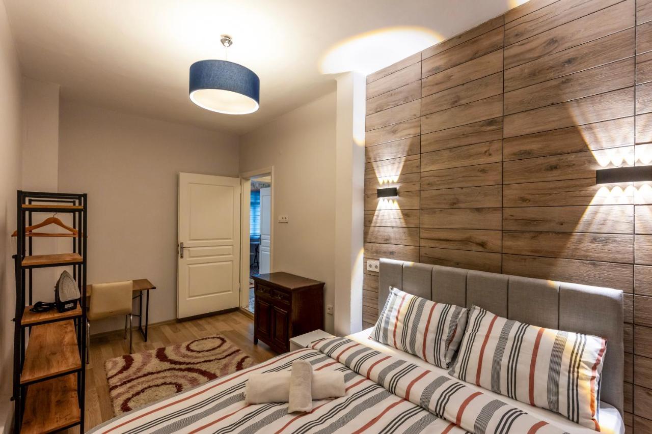 In The Center Of Taksim And Galataport 2 Bedrooms And 1 Living In * Istanbul