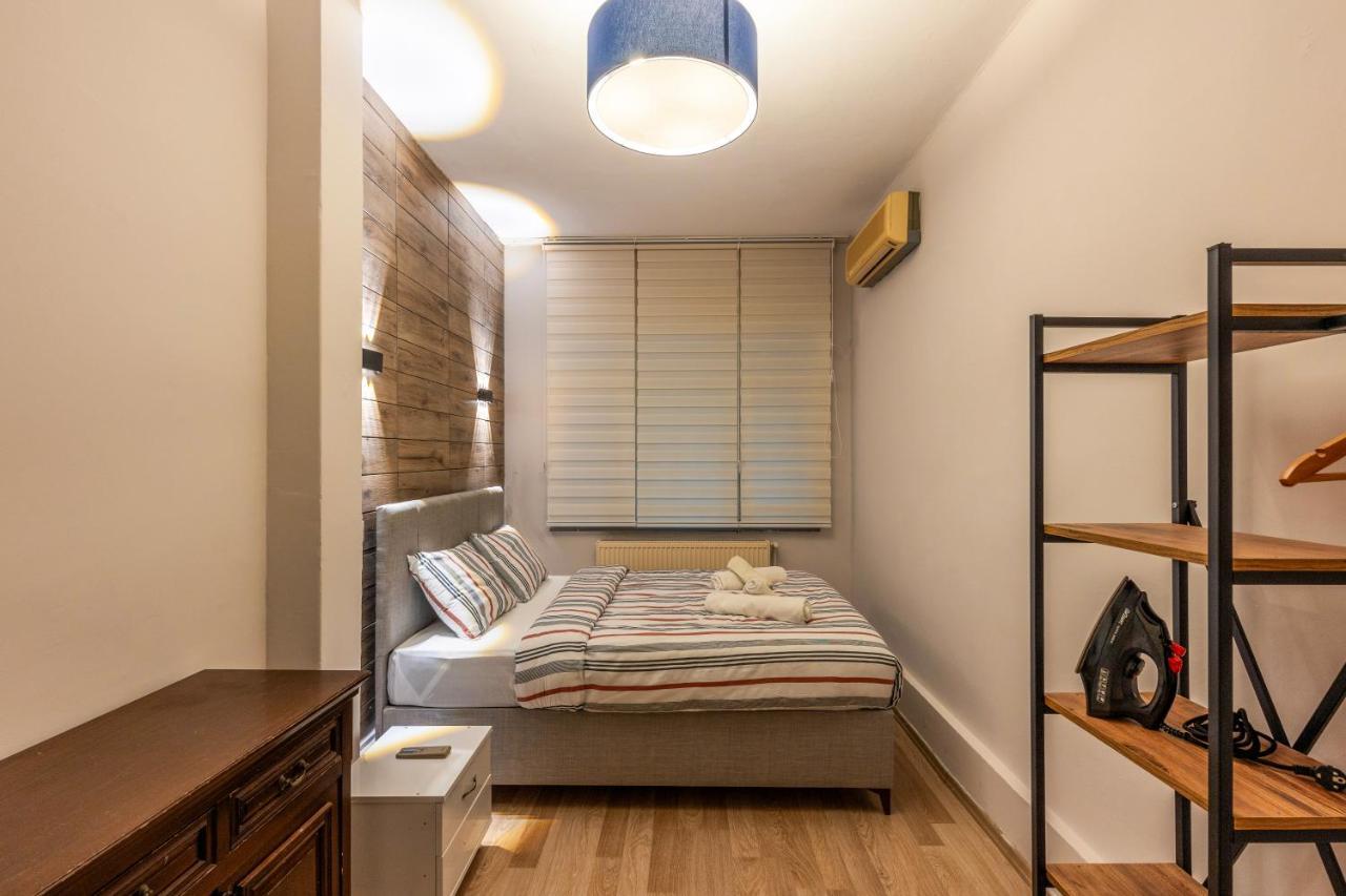 In The Center Of Taksim And Galataport 2 Bedrooms And 1 Living In * Istanbul