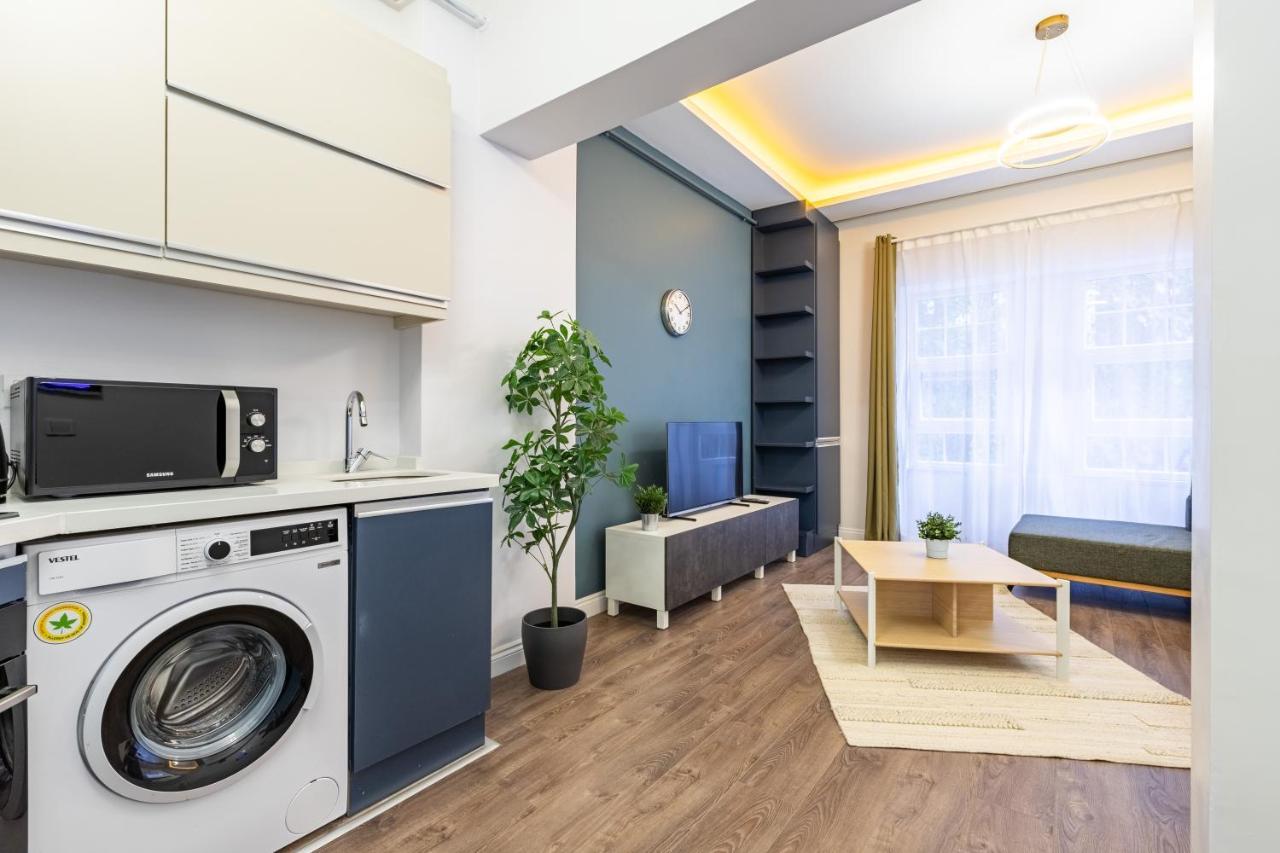 Red Suites Balat - Orange And Blue Apartment Istanbul