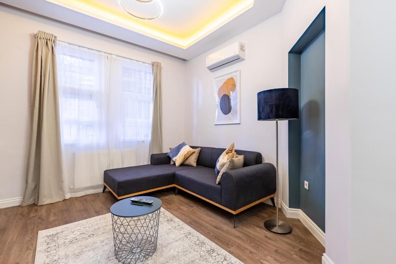 Red Suites Balat - Orange And Blue * Istanbul