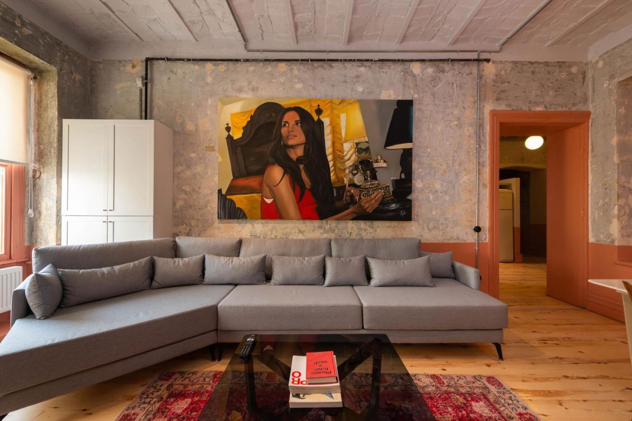 Apartamento Penelope's Loft: Just Renovated 5br In City Centre Istambul
