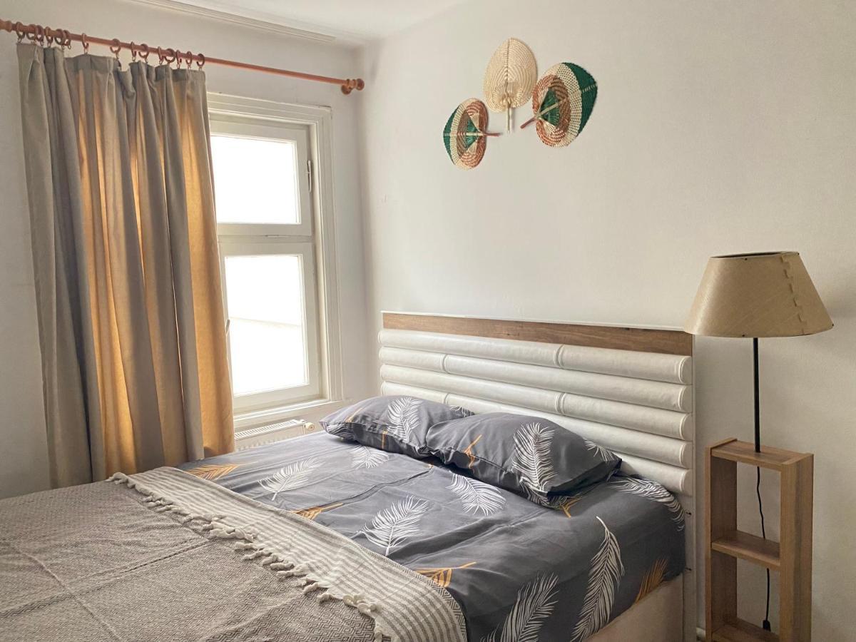 Daire Stylish 2 Bedrooms 1 Lounge Flat In Kadikoey İstanbul