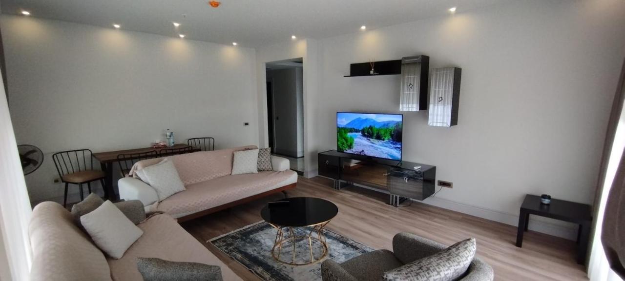 First Avenue Mall & Apartment *
