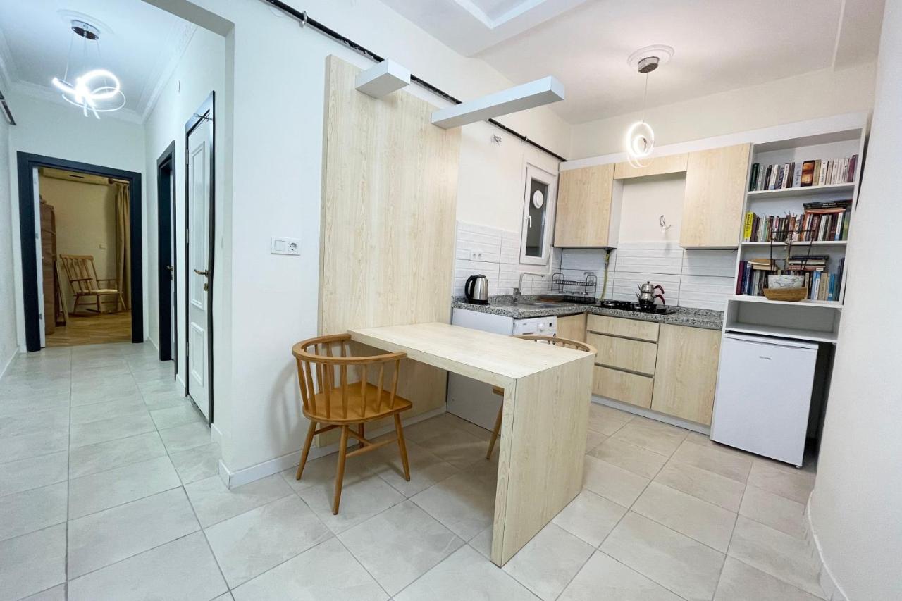 Beautiful 2br And 2toilet Balcony Near Hilton #4 Apartment *