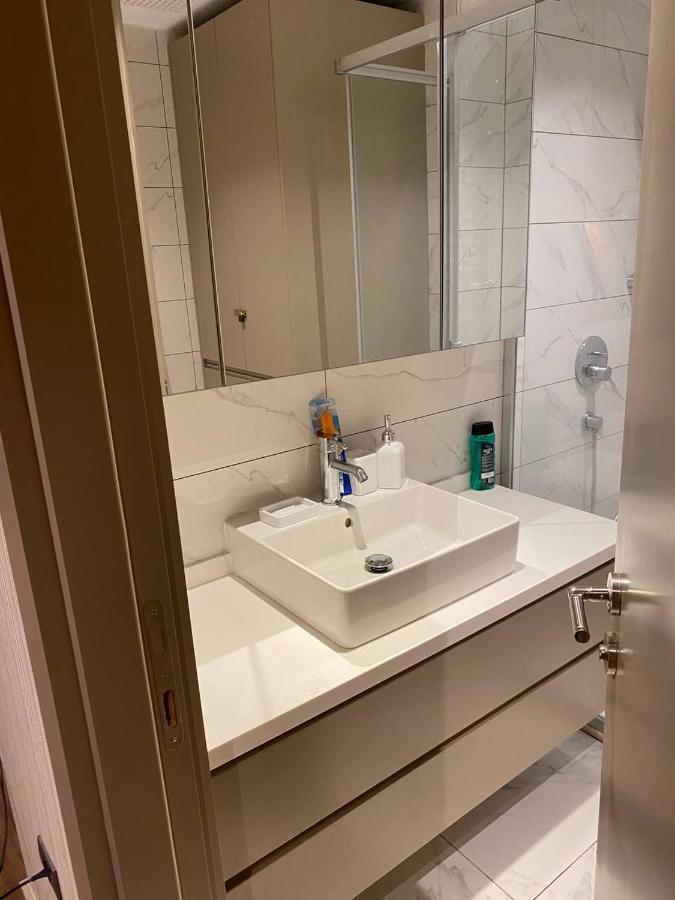 Price Luxury Center Apartment