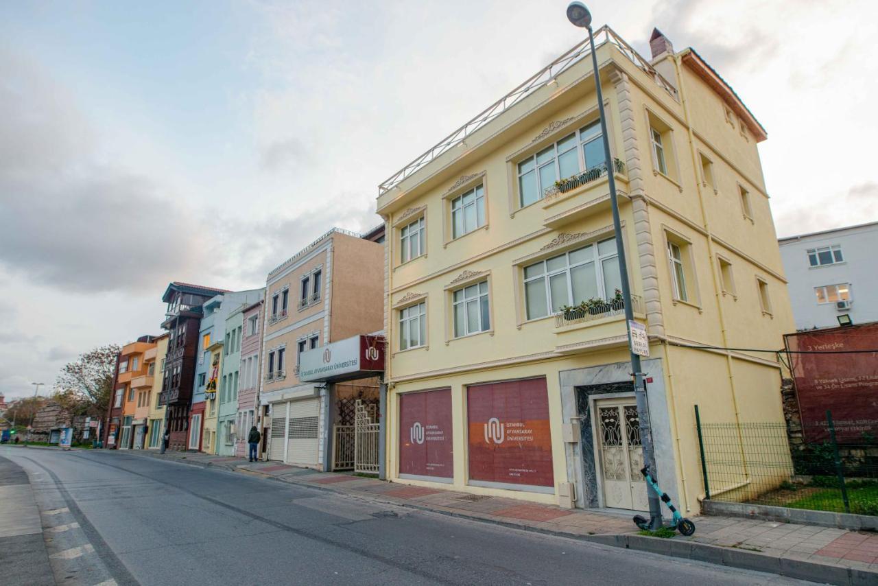 Tatil Evi Waterfront By The Tram - Private Terrace With Dome & Golden Horn View In Fatih İstanbul