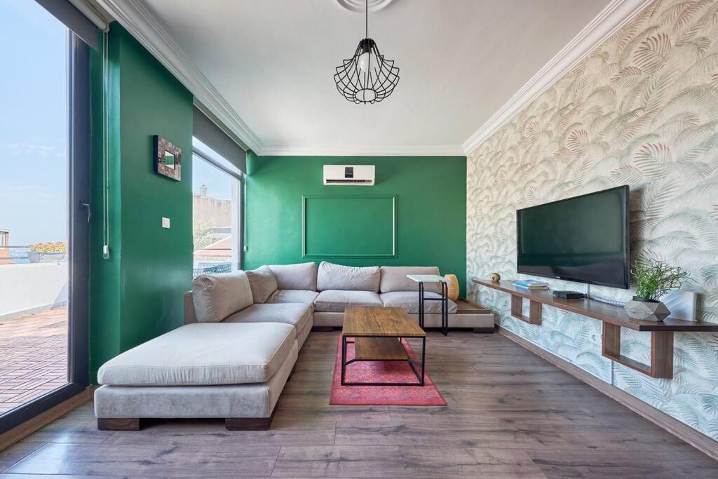 A Flat In The Center With Terrace Apartment Istanbul