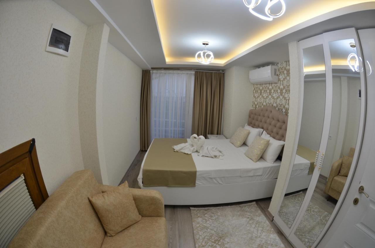 Isil Aparthotel *