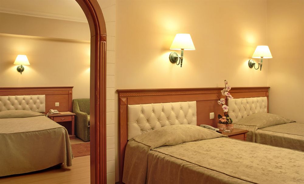 Prestige Old Hotel 3*