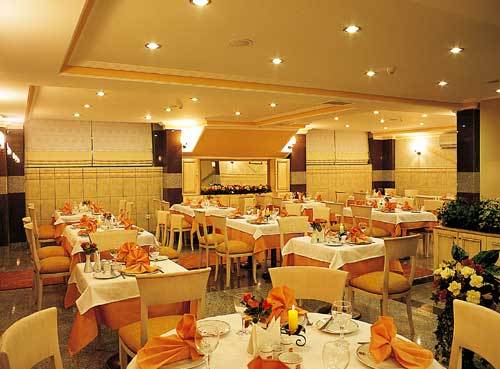 Hotel Grand Dilara