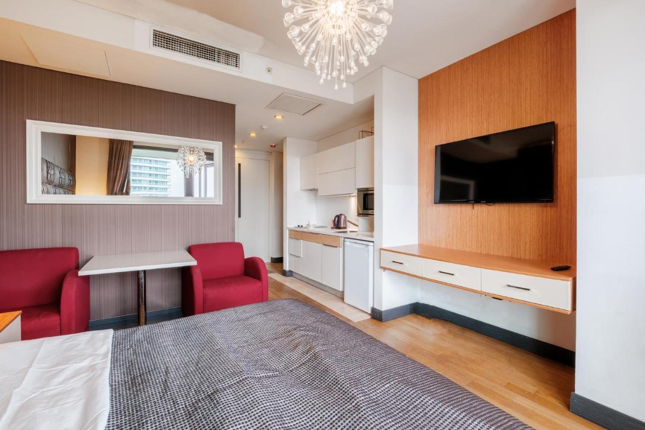 Lux W Balcony 1 Min To Metro In Merter Apartment *