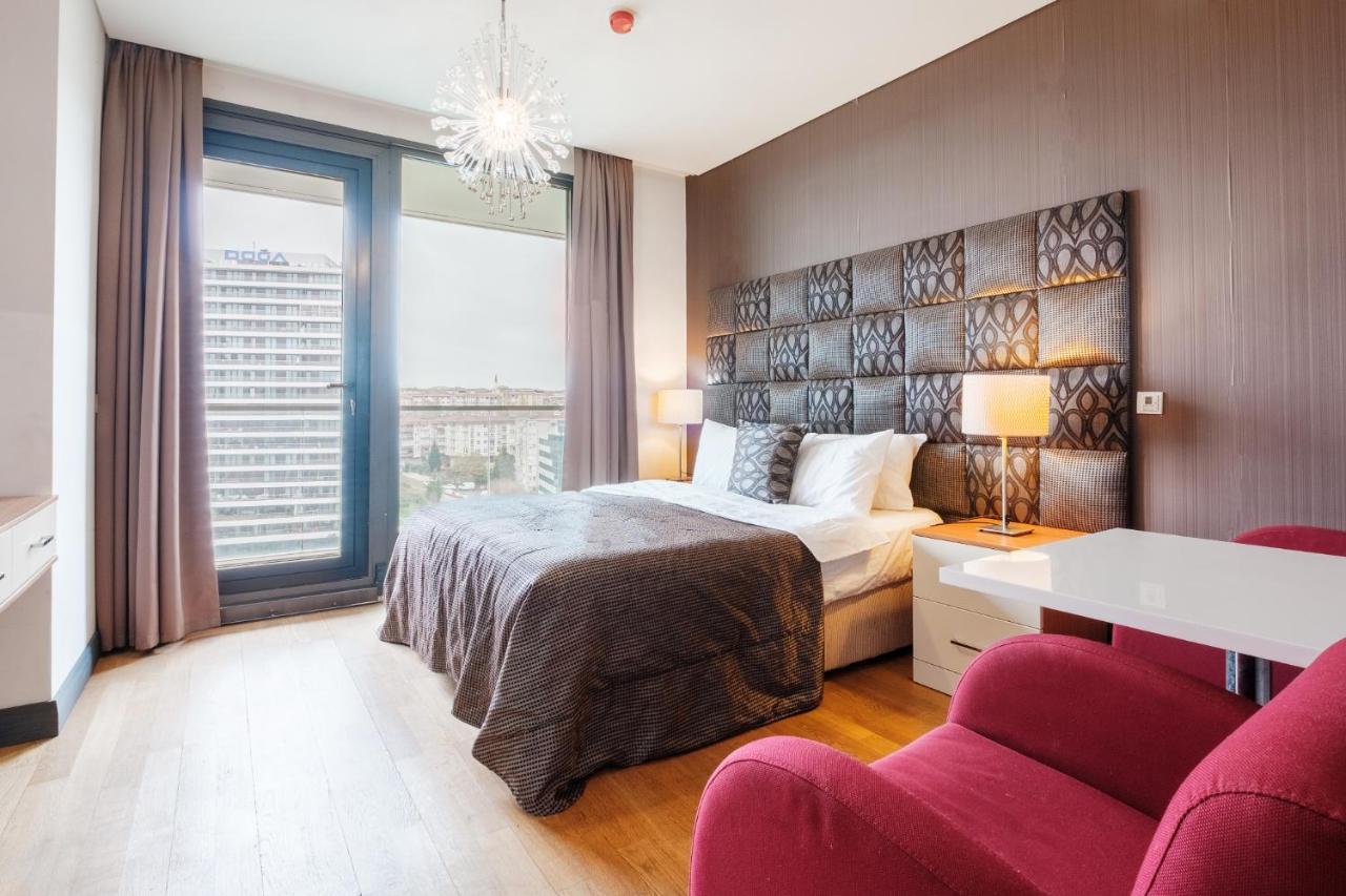 Lux W Balcony 1 Min To Metro In Merter Istanbul